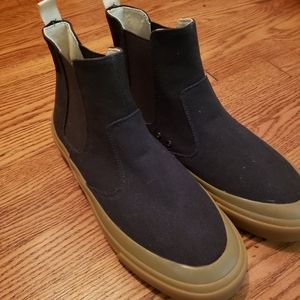 Seavees Jeff Johnson Beyond and Back Canvas Boot NWOT
